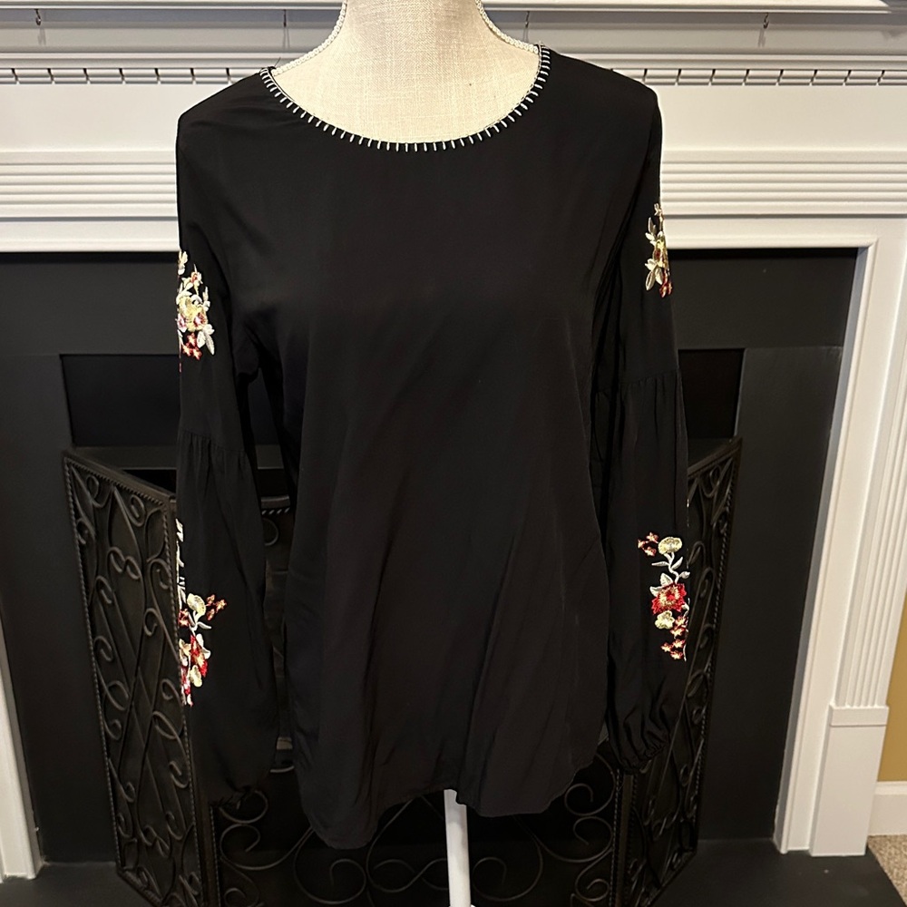 Elegant Black Embroidered Women's Top